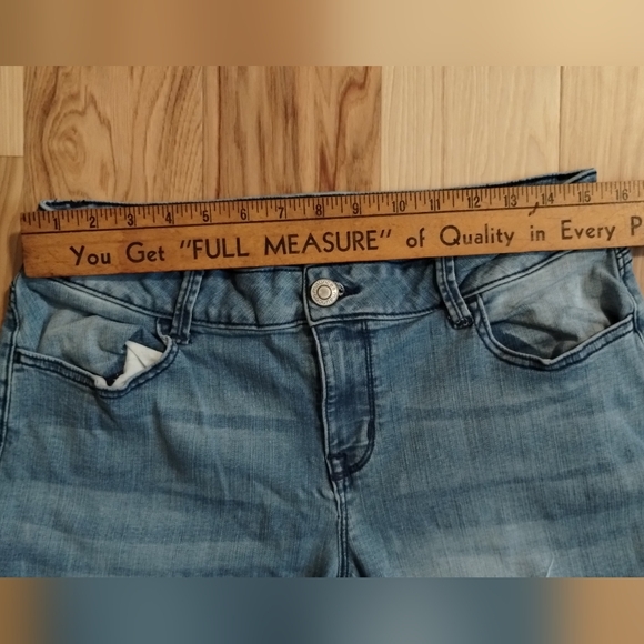 Maurice's Distressed ankle cut jeggings - Picture 11 of 12